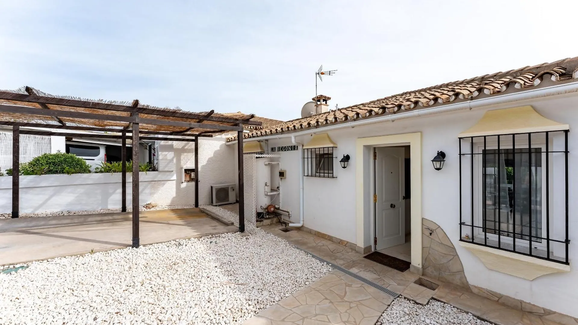 Casa Gosia Bungalow Cabopino Marbella Spain